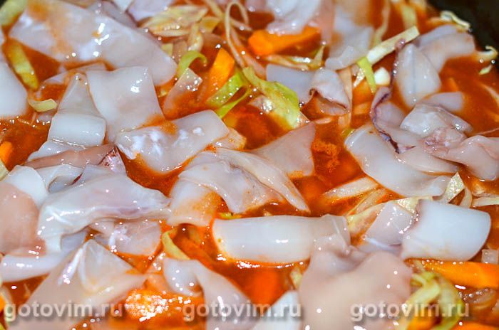 Фотографии рецепта Паста с кальмарами в соусе с овощами , 04 Паста с кальмарами в соусе с овощами , Шаг 04