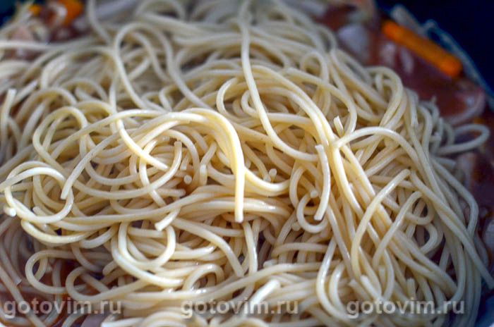 Фотографии рецепта Паста с кальмарами в соусе с овощами , 05 Паста с кальмарами в соусе с овощами , Шаг 05