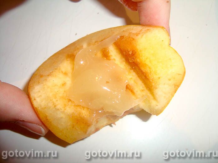 Фотографии рецепта Айва с медом и орехами, 01 Айва с медом и орехами, Шаг 01