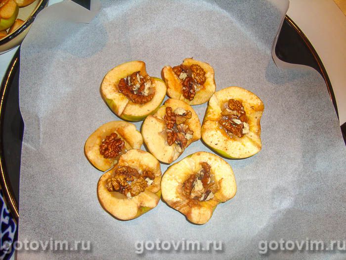 Фотографии рецепта Айва с медом и орехами, 04 Айва с медом и орехами, Шаг 04