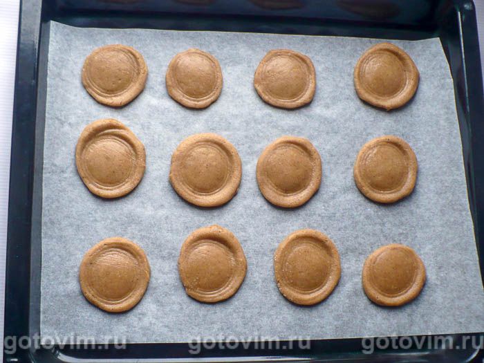 Фотографии рецепта Печенье с медом и корицей за 10 минут, 05 Печенье с медом и корицей за 10 минут, Шаг 05
