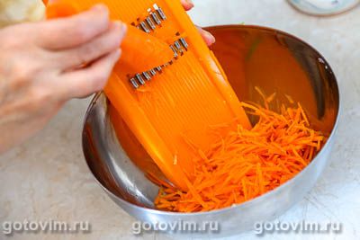 Фотографии рецепта Печеночный торт с кабачками и плавленым сырком, 07 Печеночный торт с кабачками и плавленым сырком, Шаг 07