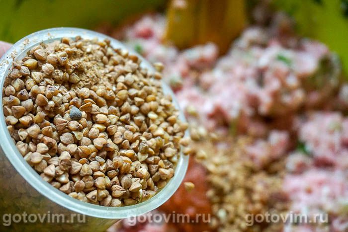 Фотографии рецепта Перец, фаршированный мясом, овощами и гречкой по-кубански, 07 Перец, фаршированный мясом, овощами и гречкой по-кубански, Шаг 07