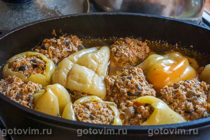Фотографии рецепта Перец, фаршированный мясом, овощами и гречкой по-кубански, 08 Перец, фаршированный мясом, овощами и гречкой по-кубански, Шаг 08