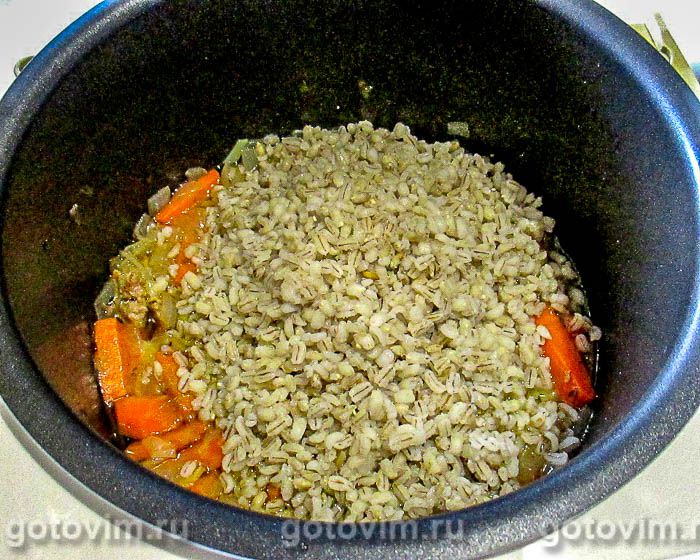 Фотографии рецепта Перловая каша с утиным мясом и зирой в мультиварке, 07 Перловая каша с утиным мясом и зирой в мультиварке, Шаг 07