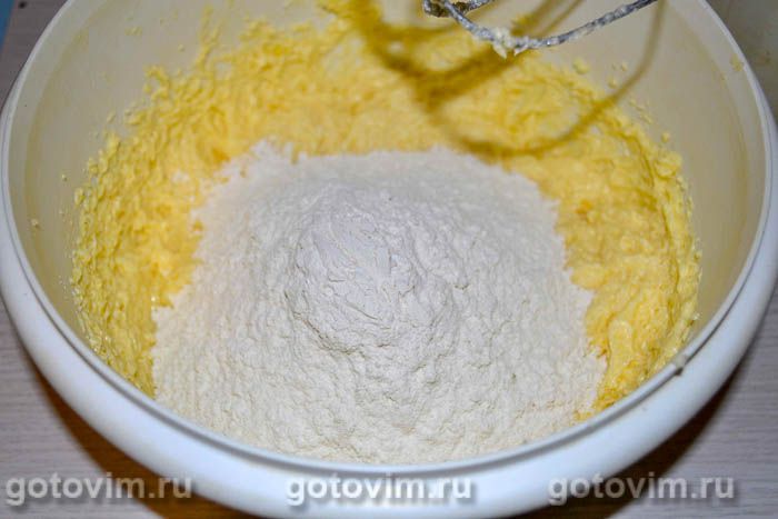 Фотографии рецепта Советское песочное пирожное «Полоски за 22 копейки», 04 Советское песочное пирожное «Полоски за 22 копейки», Шаг 04