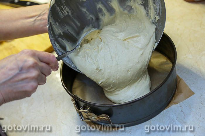 Фотографии рецепта Пирог с бананами и посыпкой из сахара с корицей, 05 Пирог с бананами и посыпкой из сахара с корицей, Шаг 05