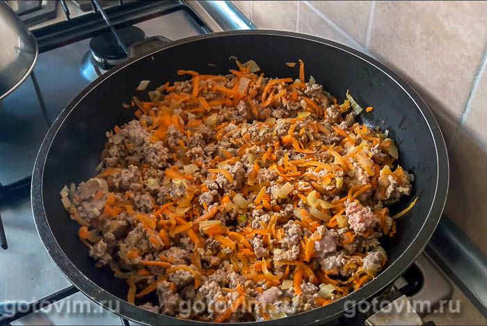 Фотографии рецепта Пирог с капустой и фаршем, 02 Пирог с капустой и фаршем, Шаг 02