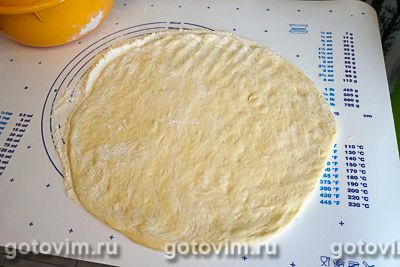 Фотографии рецепта Пирог с картошкой и солеными огурцами, 04 Пирог с картошкой и солеными огурцами, Шаг 04