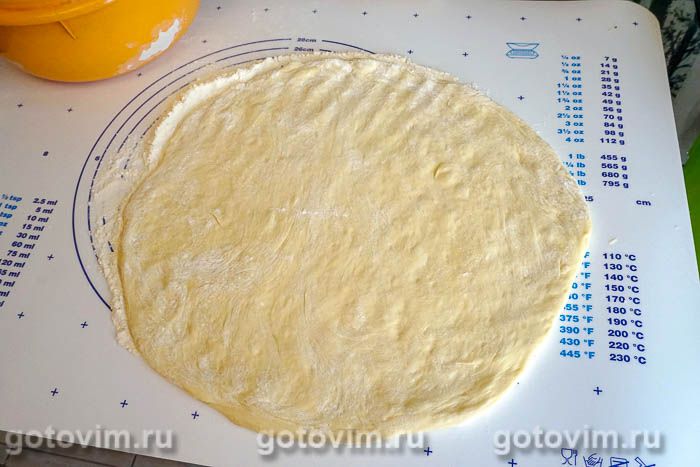 Фотографии рецепта Пирог с картошкой и солеными огурцами, 04 Пирог с картошкой и солеными огурцами, Шаг 04
