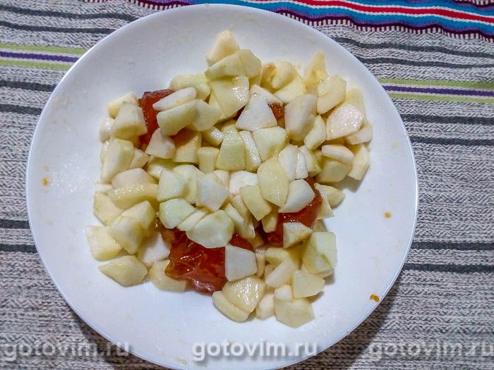 Фотографии рецепта Яблочный пирог из тыквенного теста (без яиц), 04 Яблочный пирог из тыквенного теста (без яиц), Шаг 04
