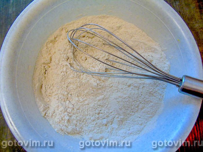 Фотографии рецепта Пирог с грушами и шоколадным соусом, 03 Пирог с грушами и шоколадным соусом, Шаг 03