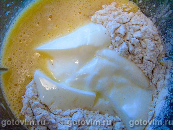 Фотографии рецепта Пирог с грушами и шоколадным соусом, 05 Пирог с грушами и шоколадным соусом, Шаг 05