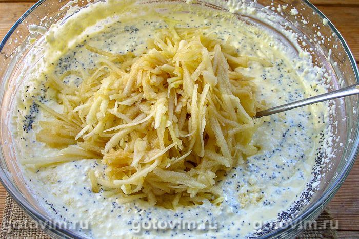 Фотографии рецепта Пирог с творогом, яблоками и маком, 07 Пирог с творогом, яблоками и маком, Шаг 07