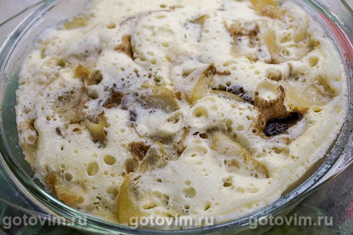 Фотографии рецепта Шарлотка с яблоками в микроволновке за 20 минут, 08 Шарлотка с яблоками в микроволновке за 20 минут, Шаг 08