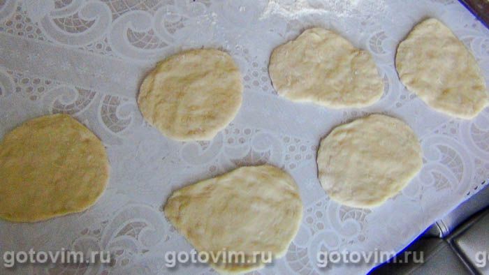 Фотографии рецепта Дрожжевые пирожки с картошкой и морковью, 08 Дрожжевые пирожки с картошкой и морковью, Шаг 08