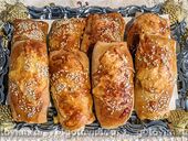 Пирожки из слоёного теста с фасолью и сыром