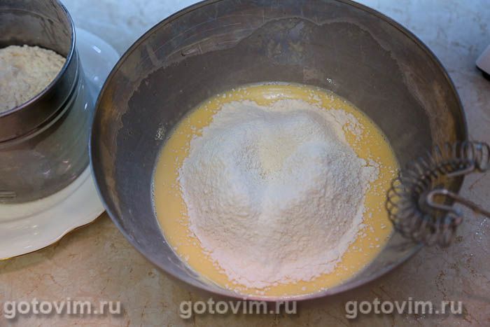 Фотографии рецепта Пирог на сковороде с курицей и грибами, 07 Пирог на сковороде с курицей и грибами, Шаг 07