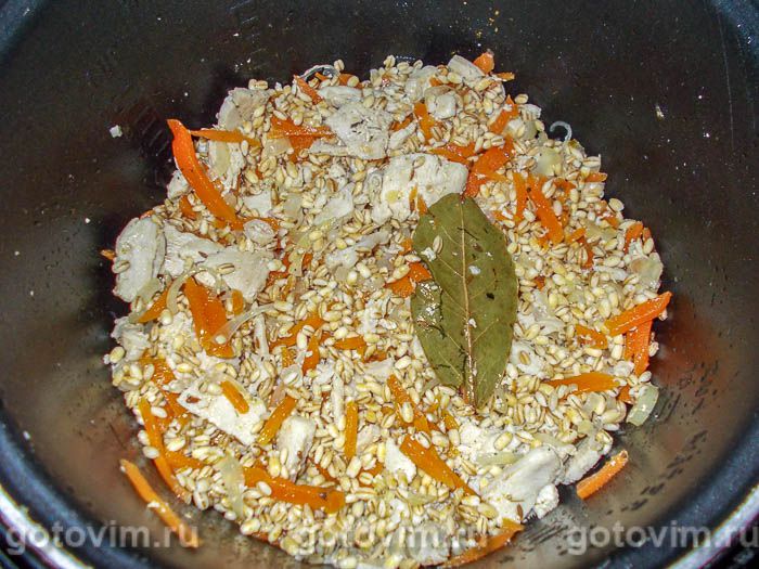 Фотографии рецепта Плов из перловки с курицей, 07 Плов из перловки с курицей, Шаг 07