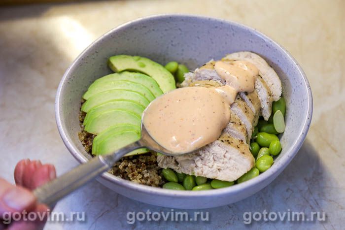 Фотографии рецепта Поке из киноа с куриной грудкой, авокадо и бобами эдамаме, 12 Поке из киноа с куриной грудкой, авокадо и бобами эдамаме, Шаг 12