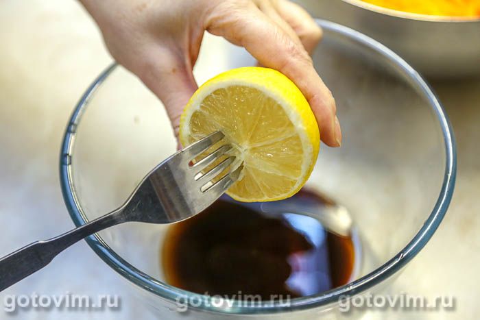 Фотографии рецепта Поке с жареной куриной грудкой в соусе терияки, манго, авокадо и бобами эдамаме, 04 Поке с жареной куриной грудкой в соусе терияки, манго, авокадо и бобами эдамаме, Шаг 04