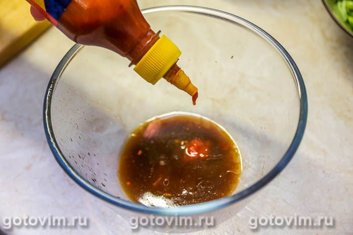 Фотографии рецепта Поке с жареной куриной грудкой в соусе терияки, манго, авокадо и бобами эдамаме, 15 Поке с жареной куриной грудкой в соусе терияки, манго, авокадо и бобами эдамаме, Шаг 15