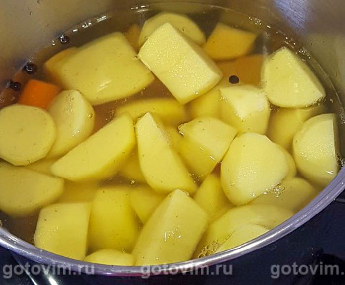Фотографии рецепта Рутмусс - картофельное пюре с брюквой и морковью по-шведски (Rotmos), 03 Рутмусс - картофельное пюре с брюквой и морковью по-шведски (Rotmos), Шаг 03