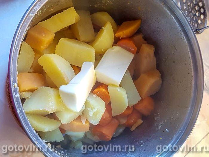 Фотографии рецепта Рутмусс - картофельное пюре с брюквой и морковью по-шведски (Rotmos), 04 Рутмусс - картофельное пюре с брюквой и морковью по-шведски (Rotmos), Шаг 04