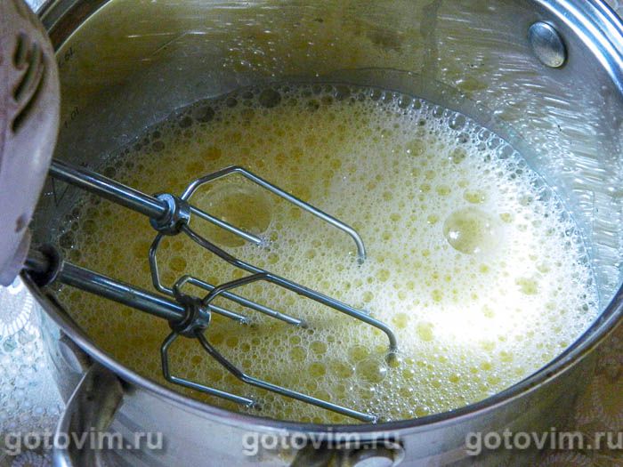 Фотографии рецепта Пьяная шарлотка с медовой корочкой, 01 Пьяная шарлотка с медовой корочкой, Шаг 01