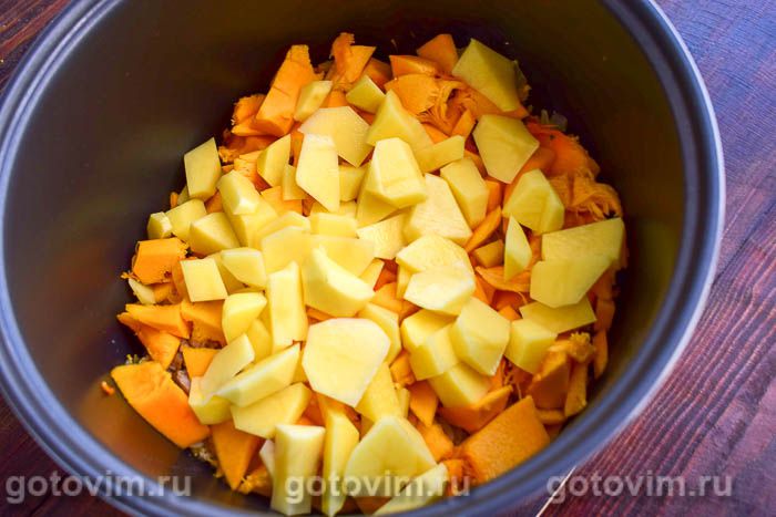 Фотографии рецепта Рагу из тыквы с мясным фаршем и овощами в мультиварке, 05 Рагу из тыквы с мясным фаршем и овощами в мультиварке, Шаг 05