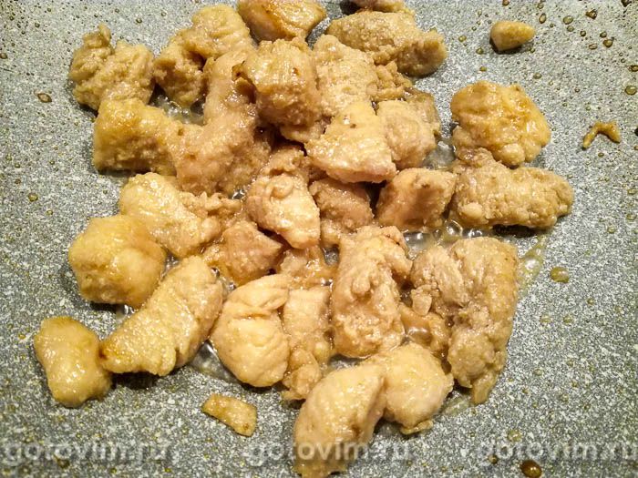 Фотографии рецепта Рагу из курицы с сельдереем, 04 Рагу из курицы с сельдереем, Шаг 04