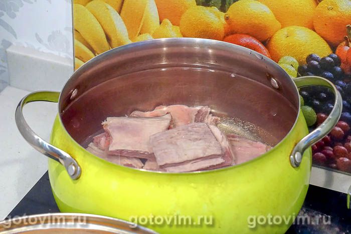 Фотографии рецепта Мясной рассольника с говяжьими ребрышками, пшеном и галушками, 01 Мясной рассольника с говяжьими ребрышками, пшеном и галушками, Шаг 01