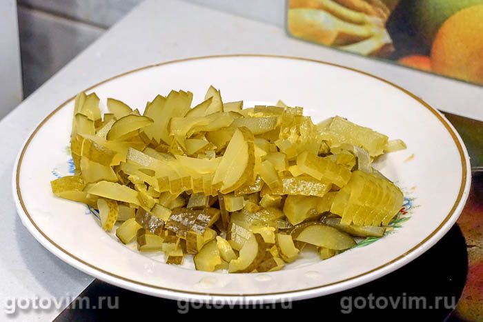 Фотографии рецепта Мясной рассольника с говяжьими ребрышками, пшеном и галушками, 04 Мясной рассольника с говяжьими ребрышками, пшеном и галушками, Шаг 04