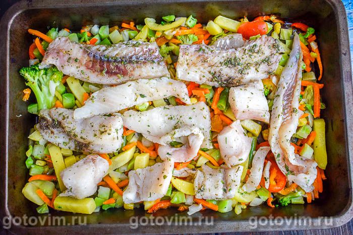Фотографии рецепта Рыба с овощами в духовке, 03 Рыба с овощами в духовке, Шаг 03