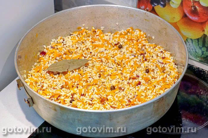 Фотографии рецепта Рис с куриными голенями в духовке, 05 Рис с куриными голенями в духовке, Шаг 05