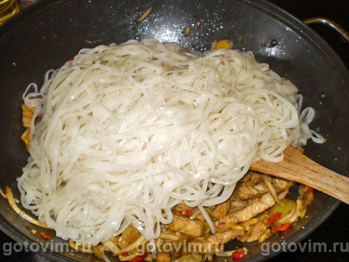 Фотографии рецепта Рисовая лапша с мясом по-китайски, 06 Рисовая лапша с мясом по-китайски, Шаг 06