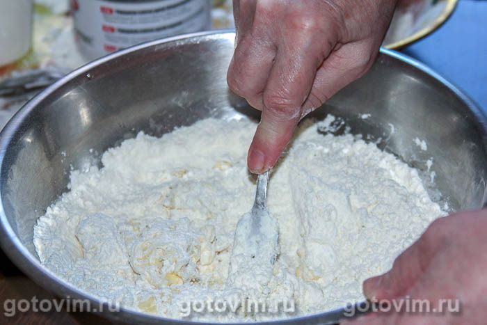 Фотографии рецепта Рогалики с повидлом, 03 Рогалики с повидлом, Шаг 03