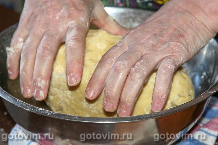 Фотографии рецепта Рогалики с повидлом, 04 Рогалики с повидлом, Шаг 04