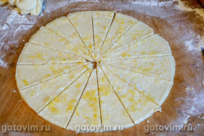 Фотографии рецепта Лимонно-творожные рогалики, 06 Лимонно-творожные рогалики, Шаг 06
