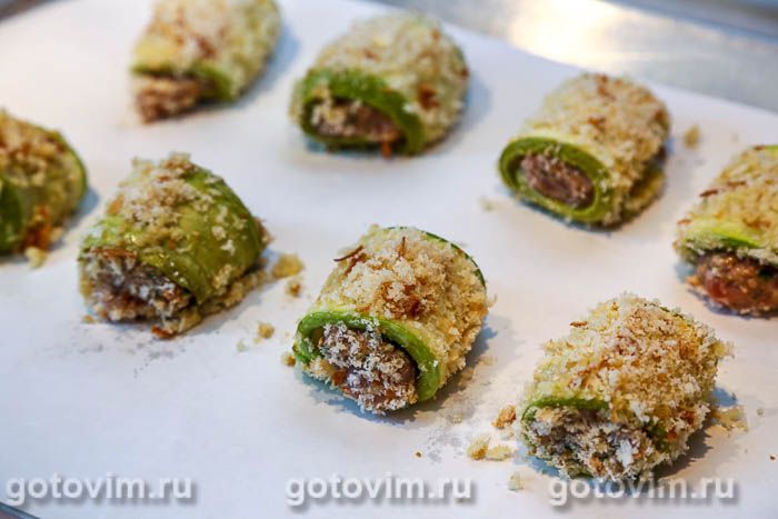 Фотографии рецепта Рулетики из кабачков с куриной котлетой, 11 Рулетики из кабачков с куриной котлетой, Шаг 11