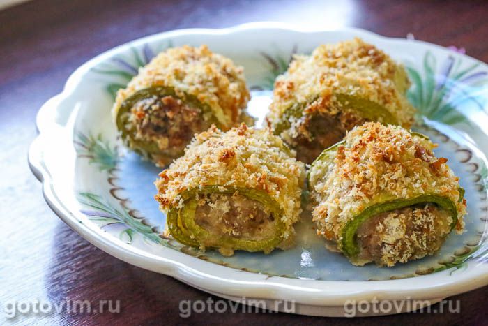 Рулетики из кабачков с куриной котлетой. Фотография рецепта Рулетики из кабачков с куриной котлетой. Фотография рецепта