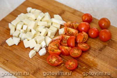 Фотографии рецепта Мясные рулетики в панировке с моцареллой и помидорами, 03 Мясные рулетики в панировке с моцареллой и помидорами, Шаг 03