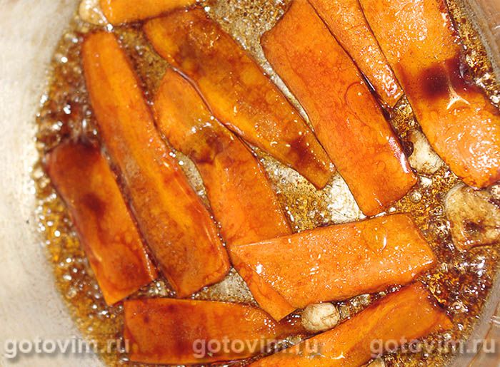 Фотографии рецепта Салат с арбузом, маринованным кабачком (огурцом) и пикантной морковью, 02 Салат с арбузом, маринованным кабачком (огурцом) и пикантной морковью, Шаг 02