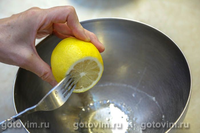 Фотографии рецепта Салат из жареных абрикосов с авокадо, сыром и салатом айсберг, 01 Салат из жареных абрикосов с авокадо, сыром и салатом айсберг, Шаг 01