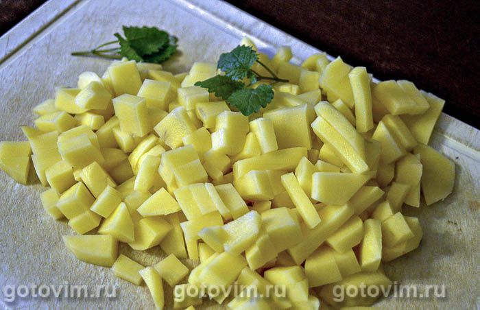 Фотографии рецепта Пряный салат из картофеля с огурцом, 01 Пряный салат из картофеля с огурцом, Шаг 01