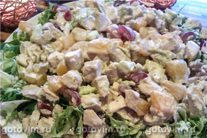 Фотографии рецепта Салат с курицей, авокадо и виноградом, 02 Салат с курицей, авокадо и виноградом, Шаг 02