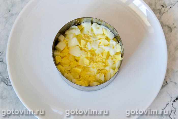 Фотографии рецепта Слоеный салат из куриной грудки с апельсинами, 06 Слоеный салат из куриной грудки с апельсинами, Шаг 06