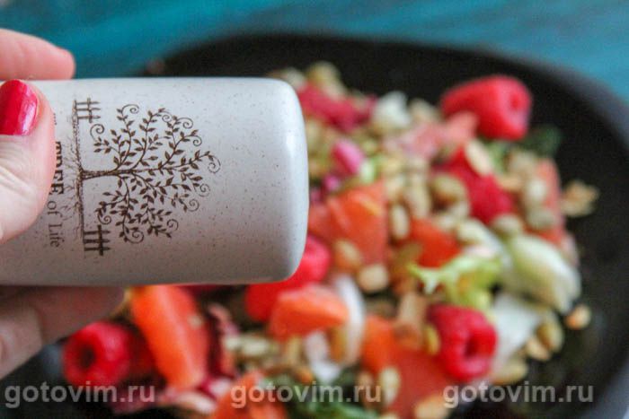 Фотографии рецепта Фруктовый салат с малиной и грейпфрутом, 04 Фруктовый салат с малиной и грейпфрутом, Шаг 04