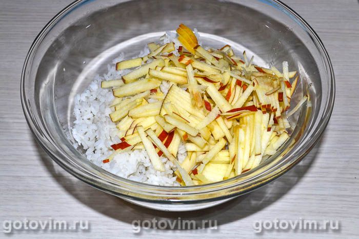 Фотографии рецепта Салат из печени трески с рисом и яблоками, 07 Салат из печени трески с рисом и яблоками, Шаг 07
