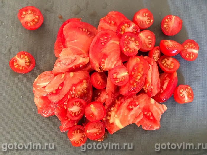 Фотографии рецепта Салат с крабовыми палочками и помидорами «Сен-Флур», 06 Салат с крабовыми палочками и помидорами «Сен-Флур», Шаг 06